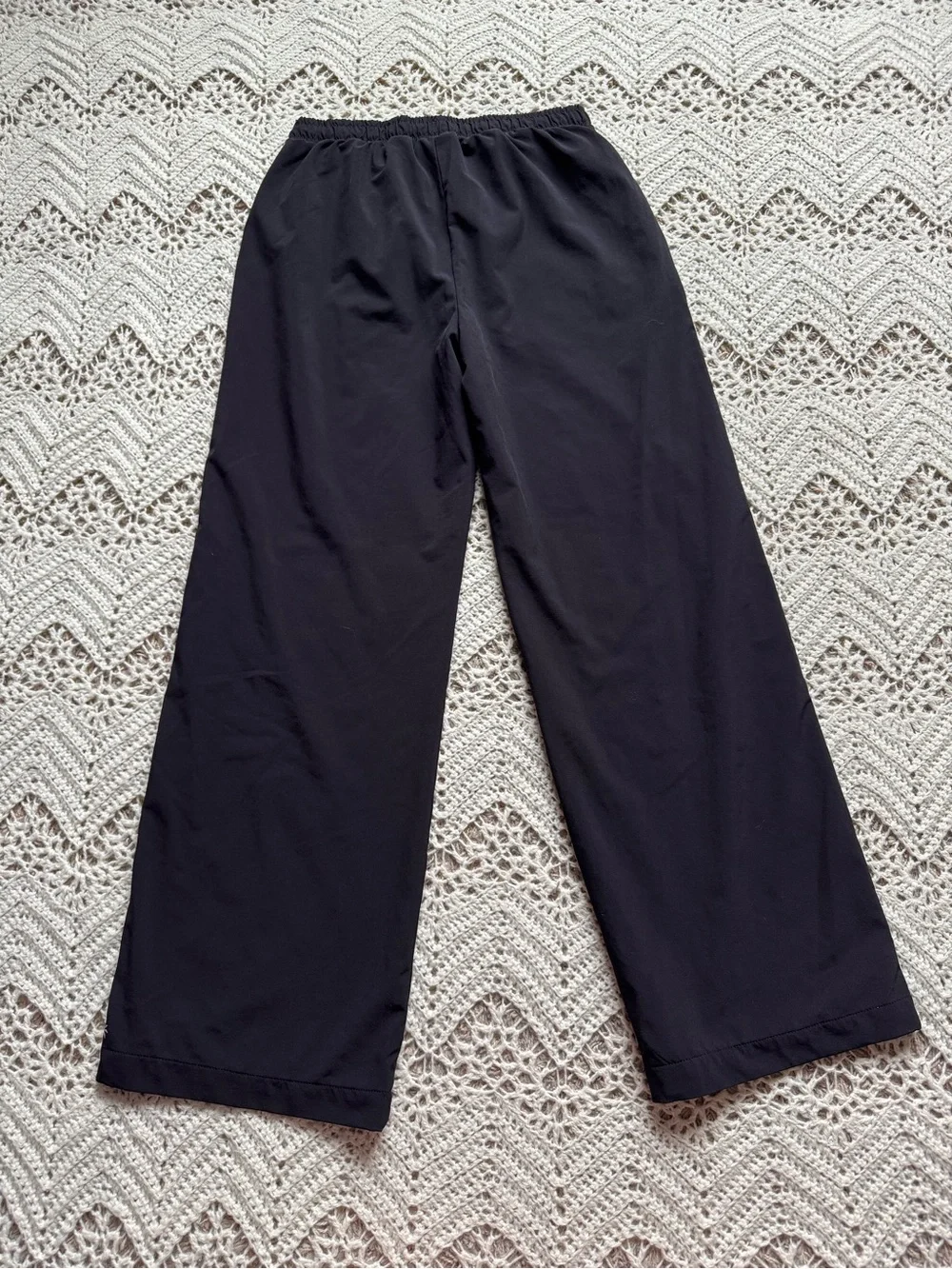 Athleta Girl Bundle 12 Puffer Tank Top Joggers Leggings Back To School Clothes